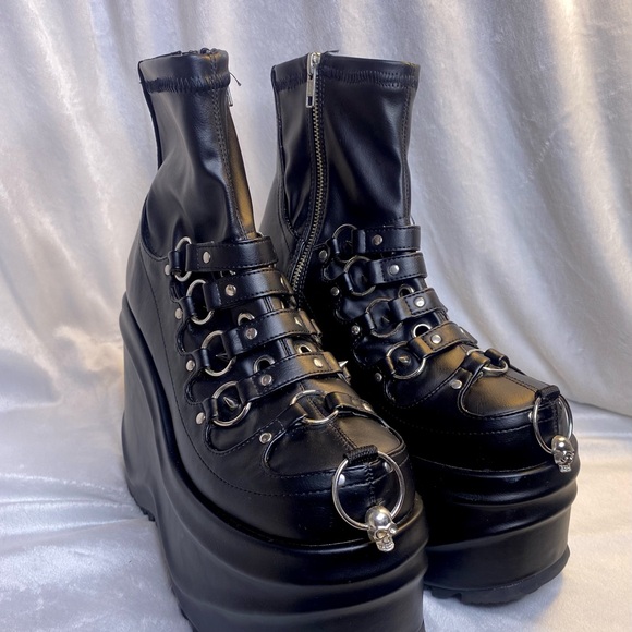 DEMONIA WAVE-110 Black Gothic Punk, Rave,Platform Boots 6”Wedge Women 10 Men 8.5 - Picture 1 of 14